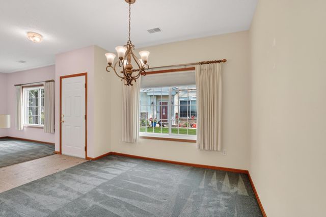 15280 Flower Way 230, Apple Valley, MN 55124