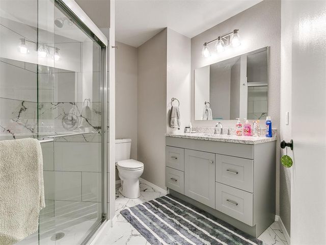 1103 Sunny Brook Drive, Edmond, OK 73034