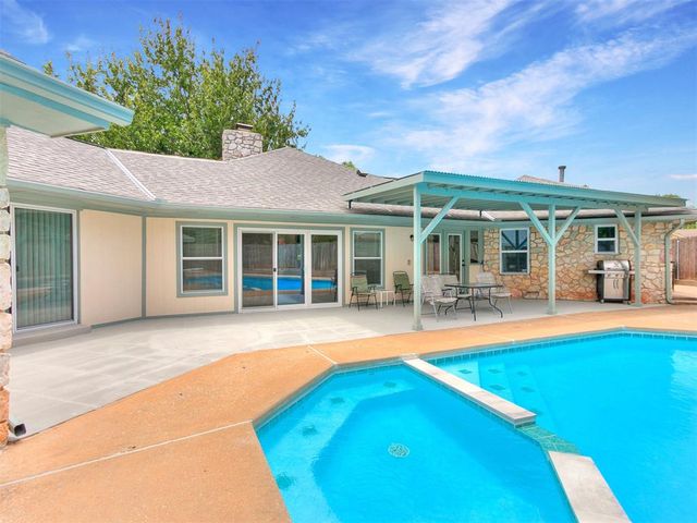 1103 Sunny Brook Drive, Edmond, OK 73034