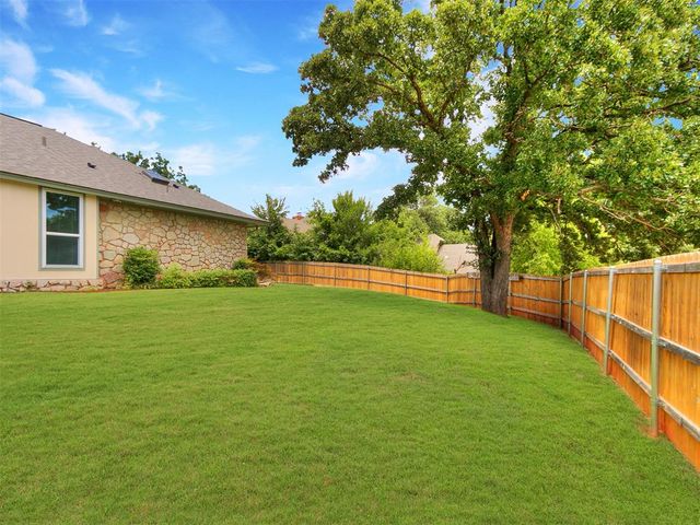 1103 Sunny Brook Drive, Edmond, OK 73034