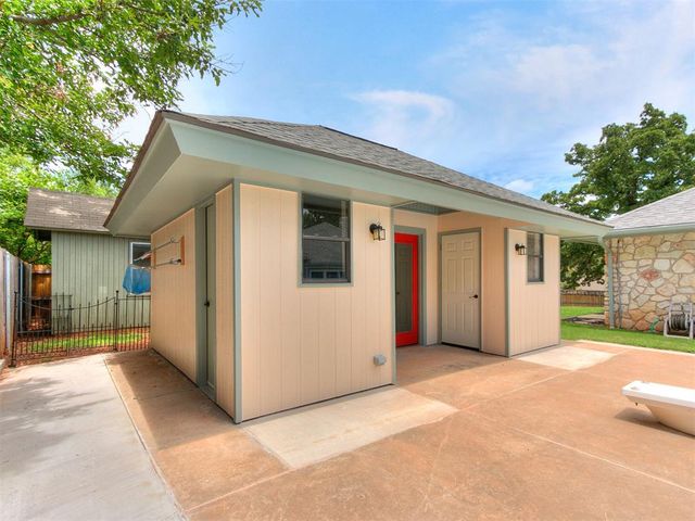 1103 Sunny Brook Drive, Edmond, OK 73034