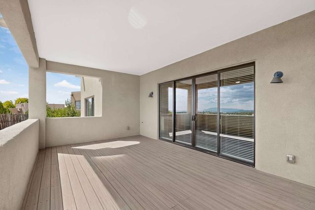 71 Avenida Frijoles, Santa Fe, NM 87507