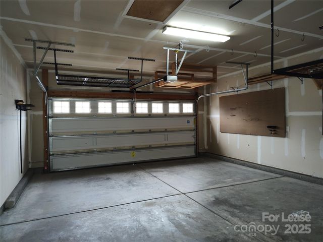 13415 Hunting Birds Lane, Charlotte, NC 28278