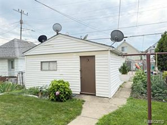 11375 Moran Street, Hamtramck, MI 48212