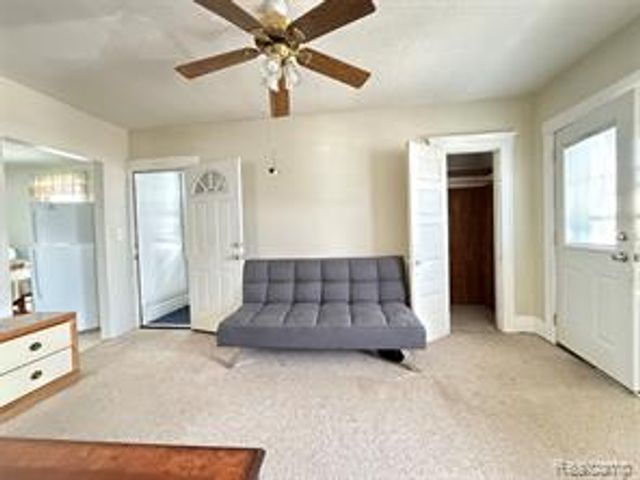 11375 Moran Street, Hamtramck, MI 48212