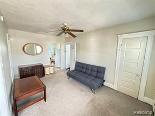 11375 Moran Street, Hamtramck, MI 48212