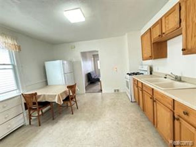 11375 Moran Street, Hamtramck, MI 48212