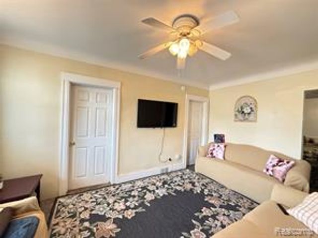 11375 Moran Street, Hamtramck, MI 48212