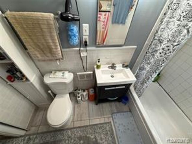 11375 Moran Street, Hamtramck, MI 48212
