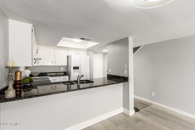 122 S HARDY Drive 40, Tempe, AZ 85281