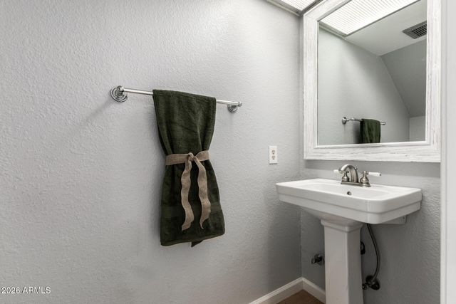 122 S HARDY Drive 40, Tempe, AZ 85281