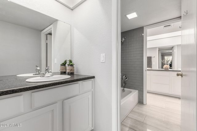 122 S HARDY Drive 40, Tempe, AZ 85281