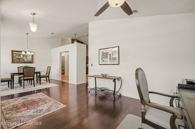 325 Abernathy Circle SE, Palm Bay, FL 32909
