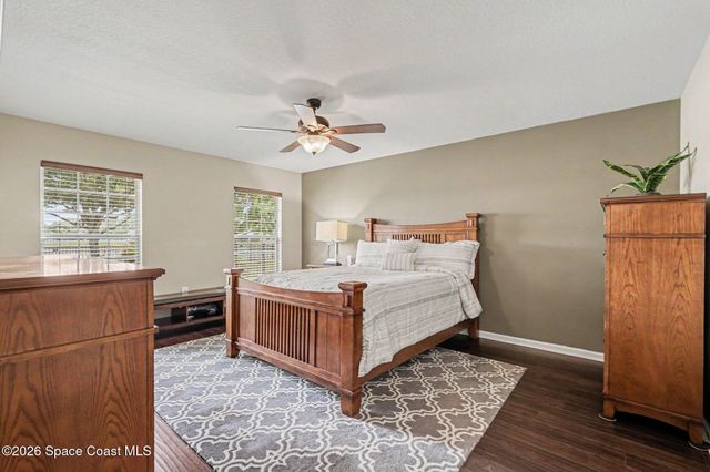 325 Abernathy Circle SE, Palm Bay, FL 32909