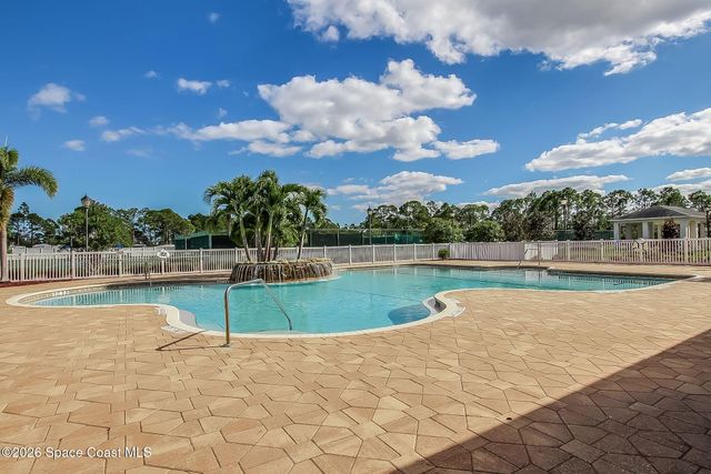 325 Abernathy Circle SE, Palm Bay, FL 32909