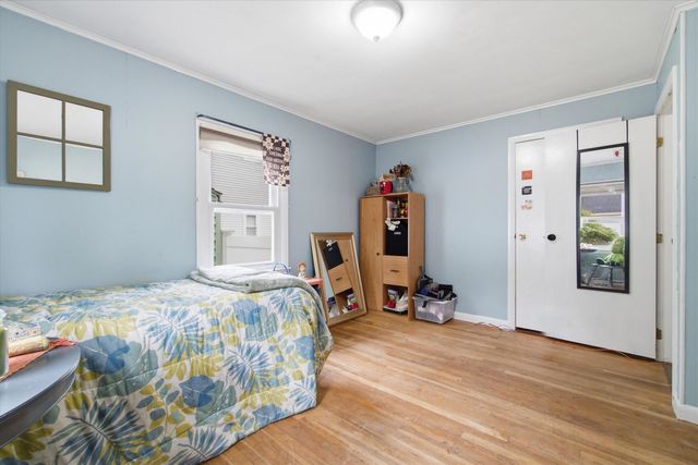 88 Dunbar Street, Manchester, NH 03103