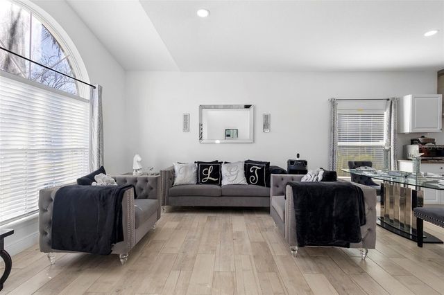 1739 CANOE CREEK FALLS DRIVE, Orlando, FL 32824