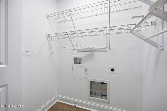 317 Sand Grove Drive, Swansboro, NC 28584