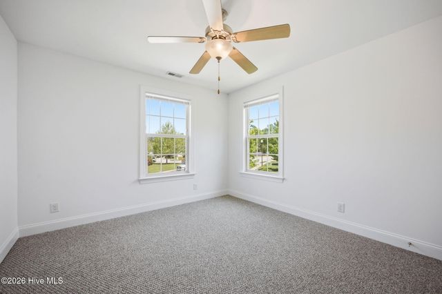 317 Sand Grove Drive, Swansboro, NC 28584