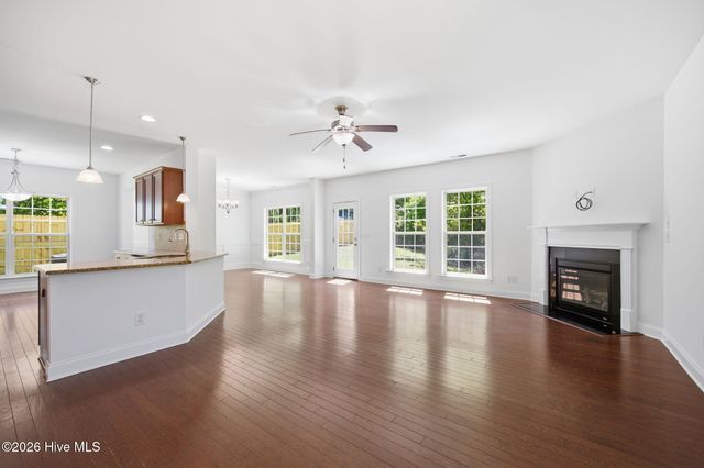 317 Sand Grove Drive, Swansboro, NC 28584