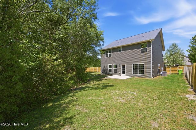 317 Sand Grove Drive, Swansboro, NC 28584