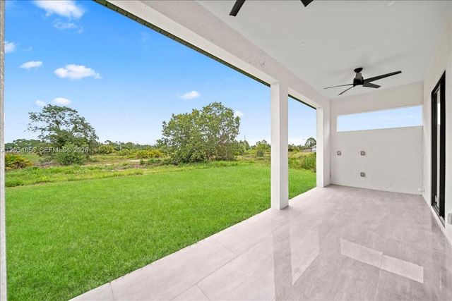 3371 Meadow Rd, Lehigh Acres, FL 33974
