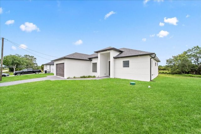 3371 Meadow Rd, Lehigh Acres, FL 33974