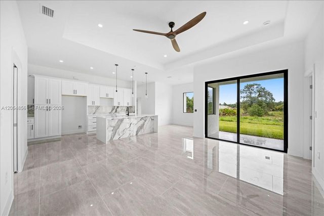 3371 Meadow Rd, Lehigh Acres, FL 33974