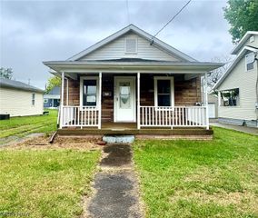 4300 7th Avenue, Vienna, WV 26105