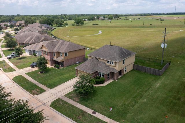 2102 Red Cedar Trail, Rosenberg, TX 77471