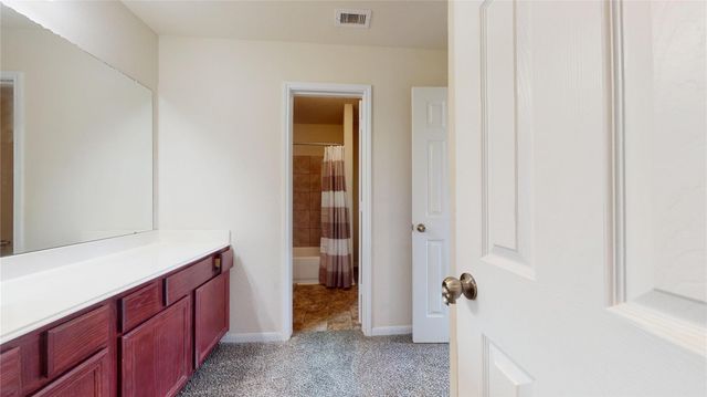 2102 Red Cedar Trail, Rosenberg, TX 77471