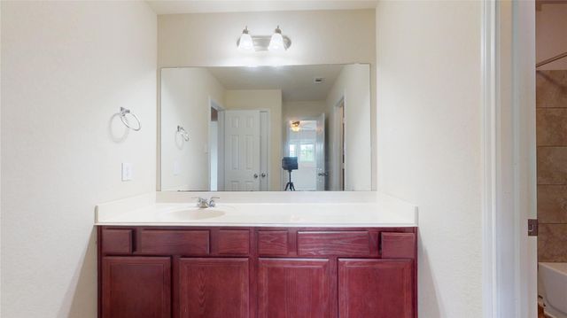 2102 Red Cedar Trail, Rosenberg, TX 77471
