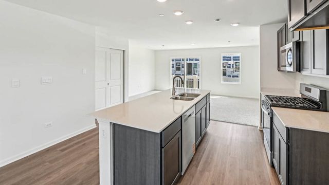 6391 Ulster Drive, Tinley Park, IL 60477