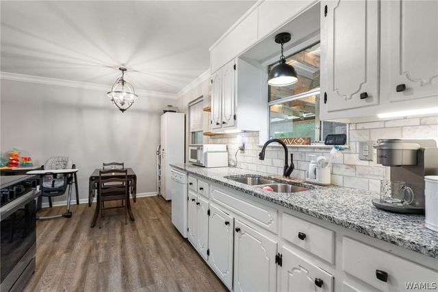 169 Concord Highland Drive, Bessemer, AL 35022