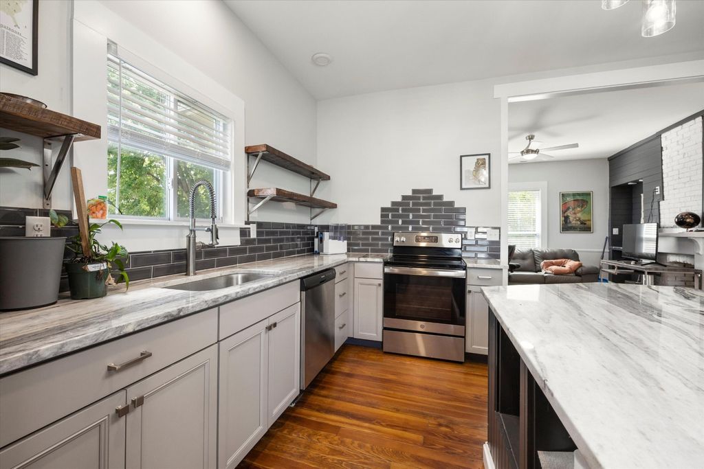 513 W Bell Avenue, Chattanooga, TN 37405