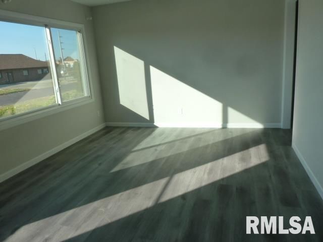 3014 N RENWOOD Avenue, Peoria, IL 61604