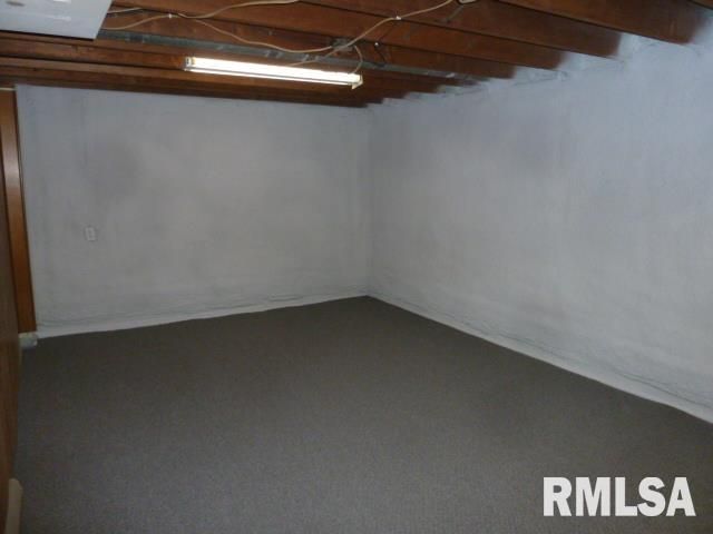 3014 N RENWOOD Avenue, Peoria, IL 61604