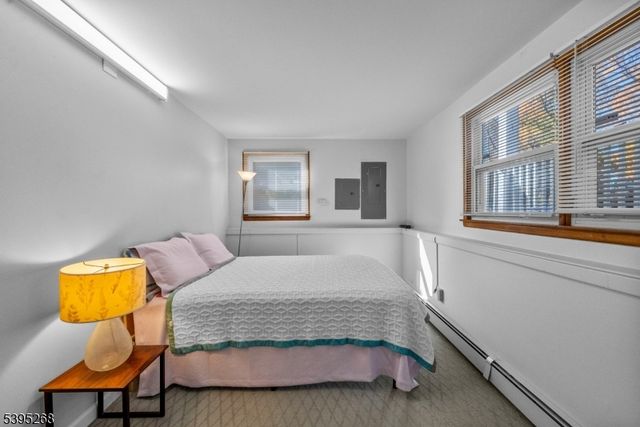 305 W Point Ave, Franklin Twp., NJ 08873