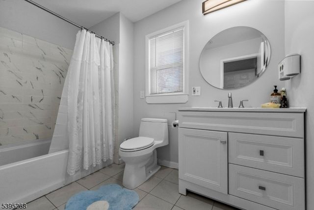 305 W Point Ave, Franklin Twp., NJ 08873