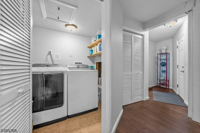 305 W Point Ave, Franklin Twp., NJ 08873