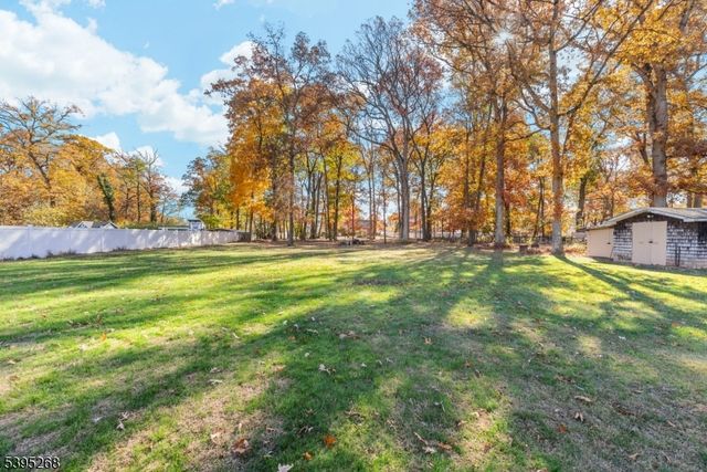 305 W Point Ave, Franklin Twp., NJ 08873