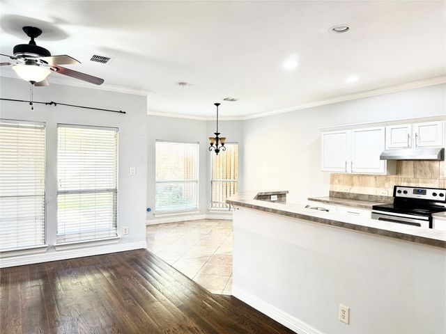 3120 Rustic Meadows Drive, Bedford, TX 76021