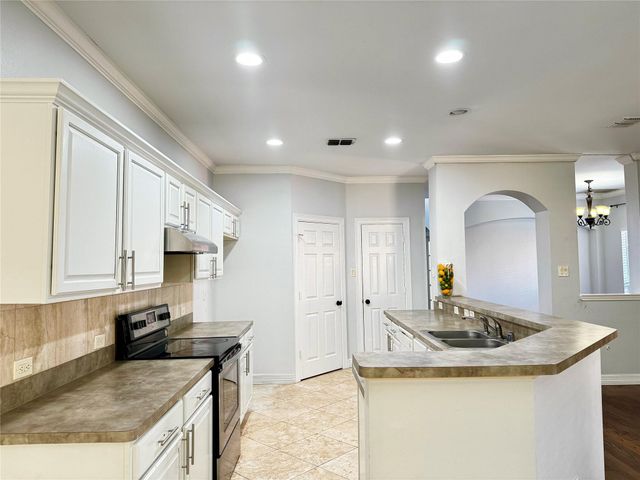 3120 Rustic Meadows Drive, Bedford, TX 76021