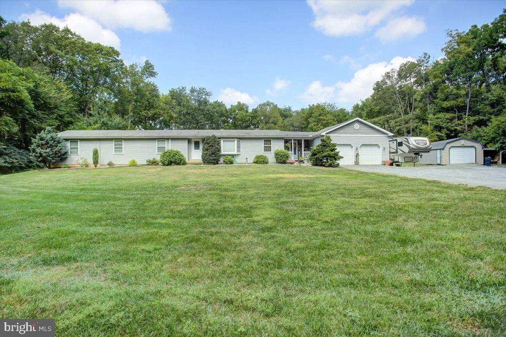 15365 WINGERTON RD, Greencastle, PA 17225