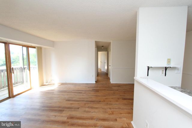 1915 ASPEN DRIVE, Plainsboro, NJ 08536