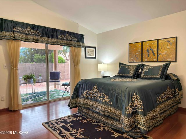 1966 W Cholla Vista Drive, Tucson, AZ 85704