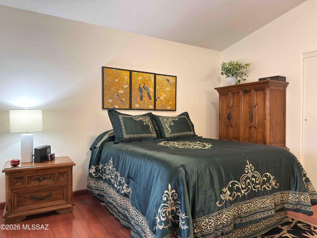 1966 W Cholla Vista Drive, Tucson, AZ 85704