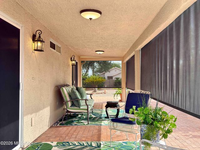 1966 W Cholla Vista Drive, Tucson, AZ 85704