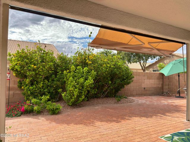 1966 W Cholla Vista Drive, Tucson, AZ 85704
