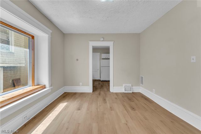 94 Broad Street 1, Akron, OH 44305